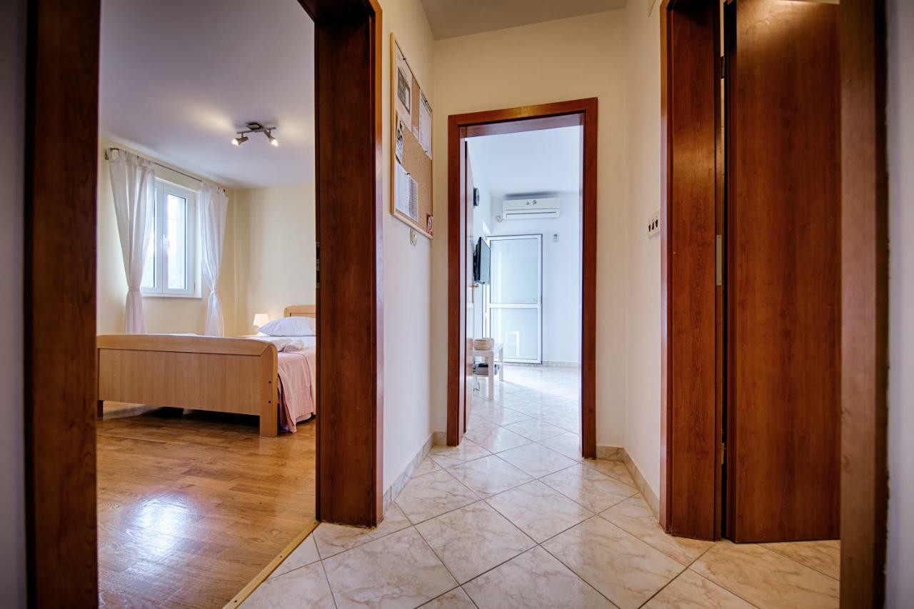 Apartments Marinkovic Komiža Exteriér fotografie